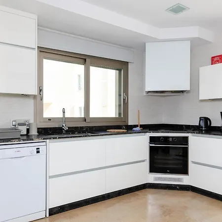 Yourhouse Antonia, Sea View House With Terrace Holiday home *